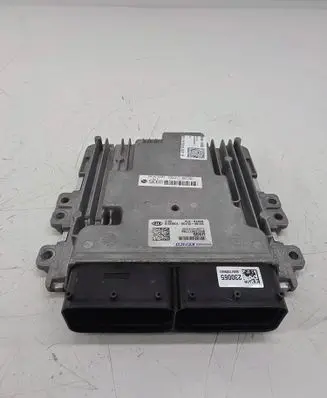 KIA Sportage Engine control unit/module 391992U100