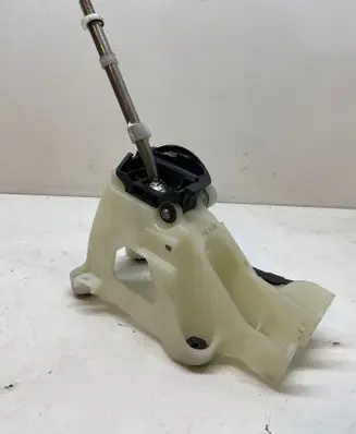 Toyota RAV 4 (XA40) Gear shifter/selector