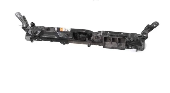 Hyundai i30 Top upper radiator support slam panel