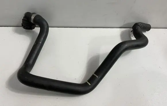 BMW 4 F32 F33 Engine coolant pipe/hose 9208183