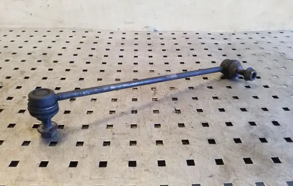 Volkswagen PASSAT B8 Front anti-roll bar/stabilizer link 5Q0411315A