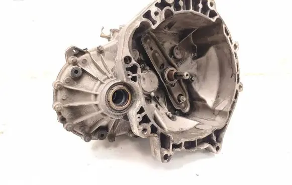 Mini One - Cooper R50 - 53 Manual 6 speed gearbox 7531771 TBFA
