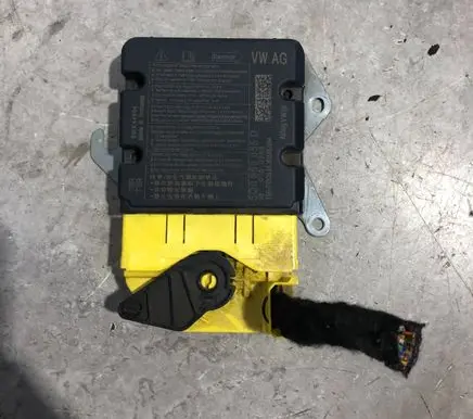 Volkswagen Golf VII Airbag control unit/module 5Q0959655D