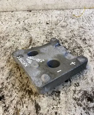 Renault Kadjar Battery tray 