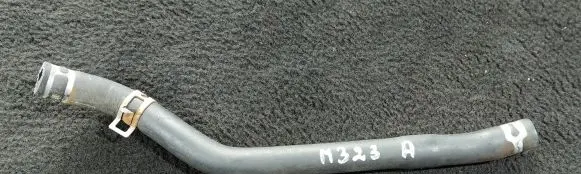 Mazda 323 F Engine coolant pipe/hose