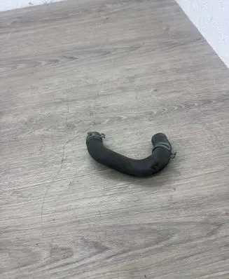 Volkswagen Polo V 6R Engine coolant pipe/hose 04B121049