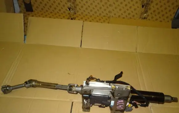 Volvo XC40 Steering wheel axle