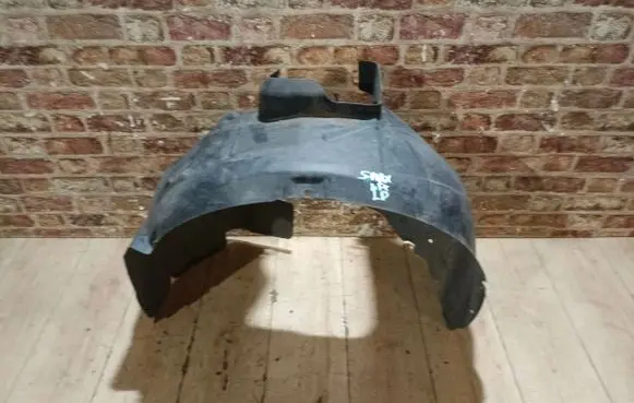 Ford S-MAX Front arch 