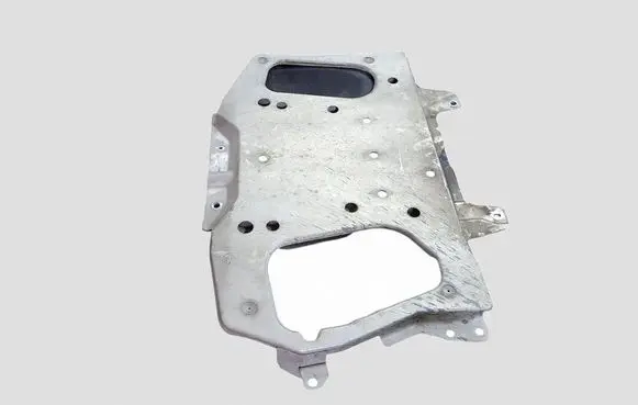 Land Rover Range Rover Sport L494 Engine splash shield/under tray PLA7E063CC C9S5A H072NT1L2