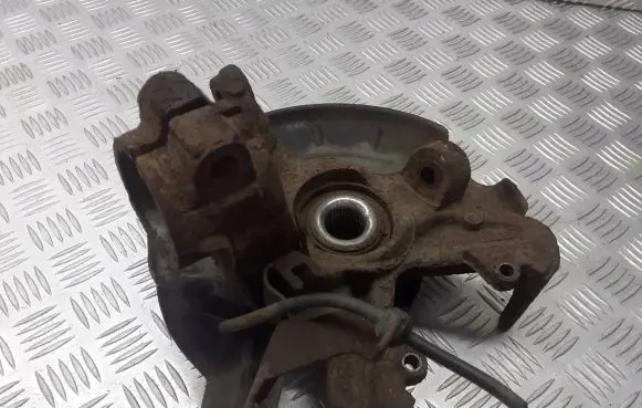Volkswagen Fox Front wheel hub spindle knuckle