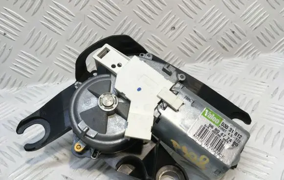 Peugeot 308 Rear window wiper motor 9680477480