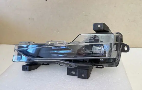 Tesla Model Y LED Daytime headlight 150793200C 0024301302 31082023