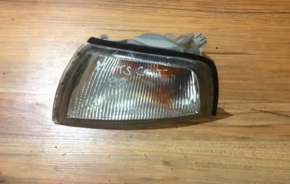 Front indicator light