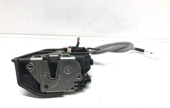 Front door lock