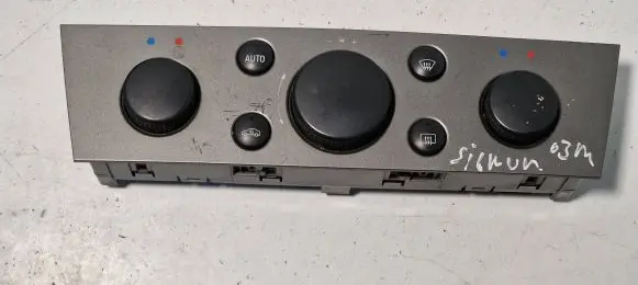 Opel Signum Climate control unit 13138196 ECC3200 69560002