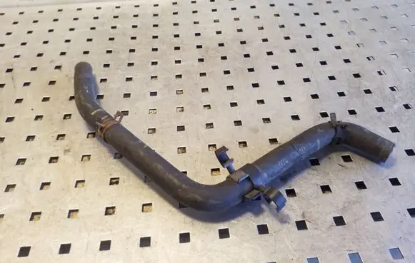 Volkswagen Transporter - Caravelle T4 Engine coolant pipe/hose 074121109A