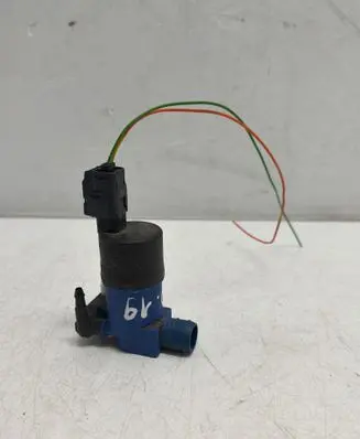 Renault Clio IV Windscreen/windshield washer pump 9641553880