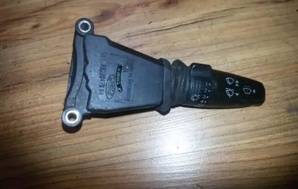Ford Scorpio Wiper control stalk 90gg17k478ba