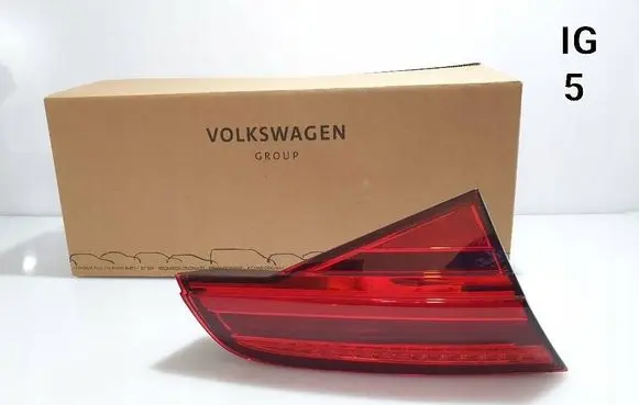 Audi A8 S8 D4 4H Rear/tail lights 4H0945093H 153212 623000E136