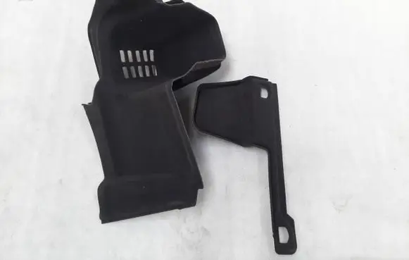 Audi A8 S8 D4 4H Trunk/boot side trim panel 4H0863888A