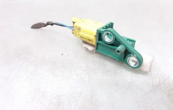 Volkswagen PASSAT B6 Airbag deployment crash/impact sensor 3C0909606