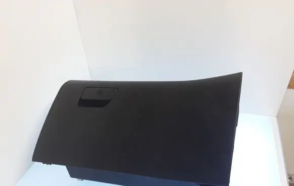 Ford Fusion II Glove box DS7313570B