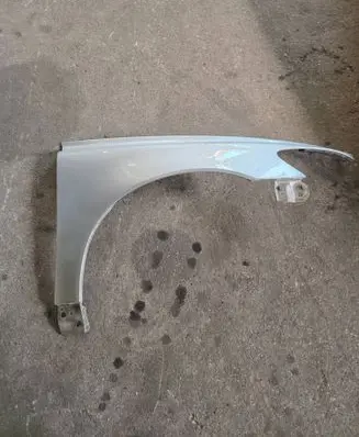 Volvo V50 Fender 