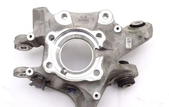 BMW 6 G32 Gran Turismo Stub axle 6867268