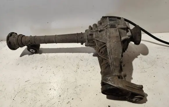 Volkswagen Touareg I Front differential HDL 0AA409507L