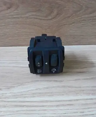 Renault Megane II Headlight level height control switch 8200095495B 08802092