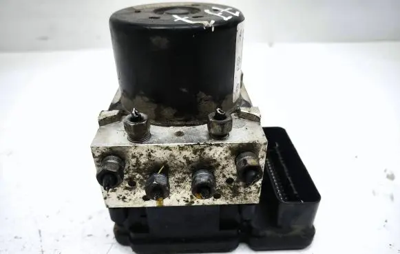 Chrysler Grand Voyager V ABS Pump 28526349033 P68053600AC