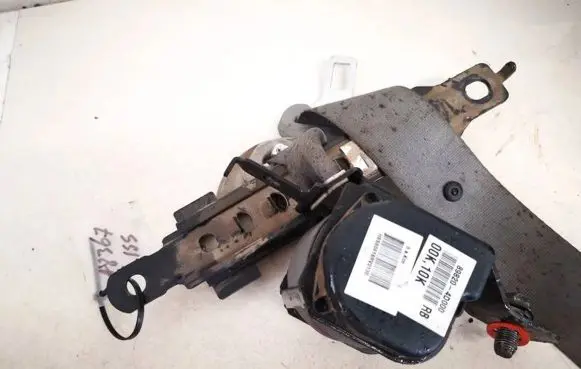 KIA Carnival Rear seatbelt 898204d000 89820-4d000