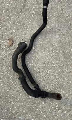 Ford Mondeo MK IV Engine coolant pipe/hose