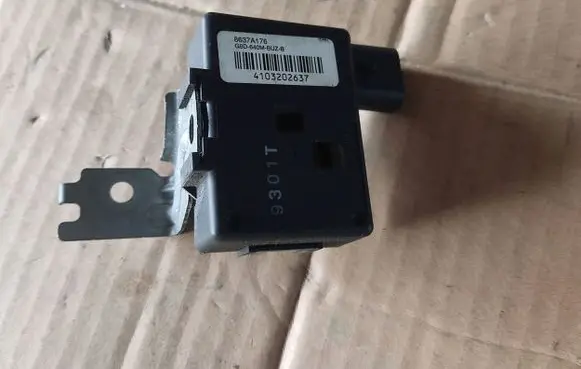 Mitsubishi Outlander Other control units/modules G8D640MBUZB 4103202637