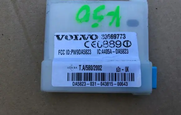 Volvo V50 Alarm control unit/module 30669773
