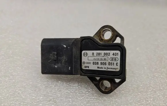 Volkswagen PASSAT B6 Air pressure sensor 0281002401