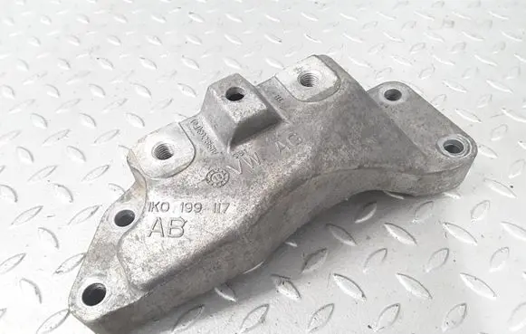 Volkswagen PASSAT B7 USA Gearbox mounting bracket 1K0199117AB