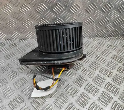 Porsche Boxster 986 Heater fan/blower 99657290302