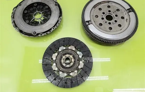 Opel Vectra C Clutch set kit 324039410