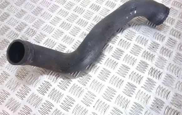 Volvo XC90 Intercooler hose/pipe 30645935