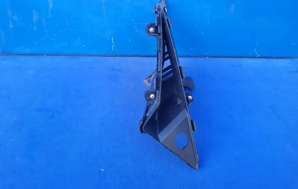 Nissan Qashqai J12 Front bumper lower grill 622536UA0A