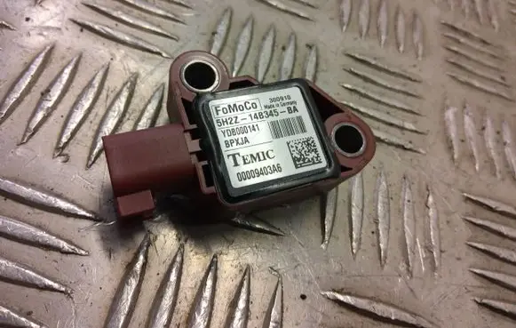 Land Rover Discovery 4 - LR4 Airbag deployment crash/impact sensor 5h2z14b345ba
