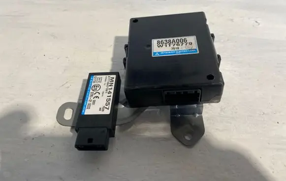 Mitsubishi Grandis Engine control unit/module ECU W1T76779 8638A006 7518