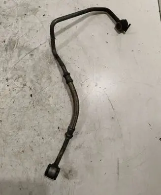 Peugeot 5008 Turbo turbocharger oiling pipe/hose