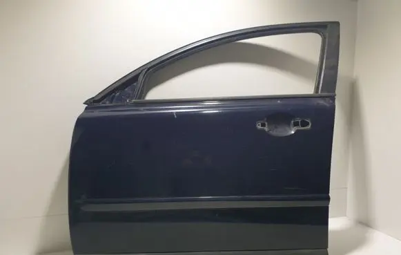 Volvo V50 Front door