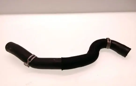 Nissan Qashqai Engine coolant pipe/hose