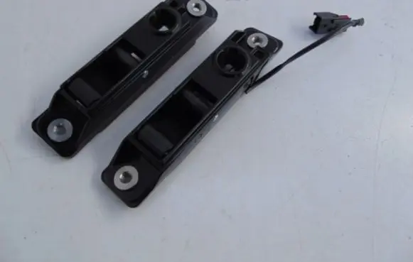 Jaguar F-Type Convertible roof lock/latch 