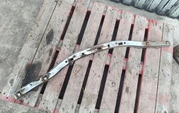 Nissan X-Trail T30 Top upper radiator support slam panel 622408H700