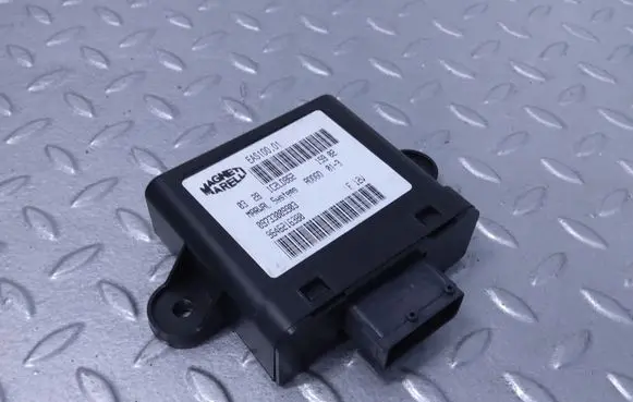 Peugeot 807 Fuel injection pump control unit/module 9646216380