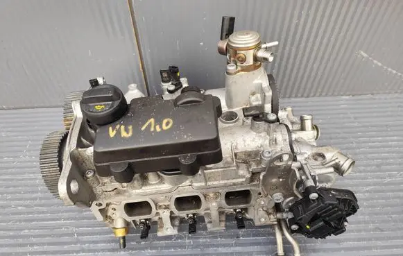 Engine head